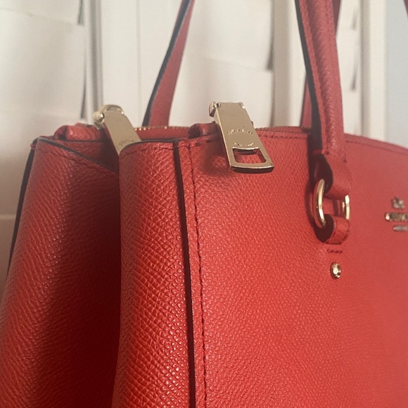 Like NEW Coach Cherry True Red Stanton Carryall Satchel Bag - Picture 8 of 14